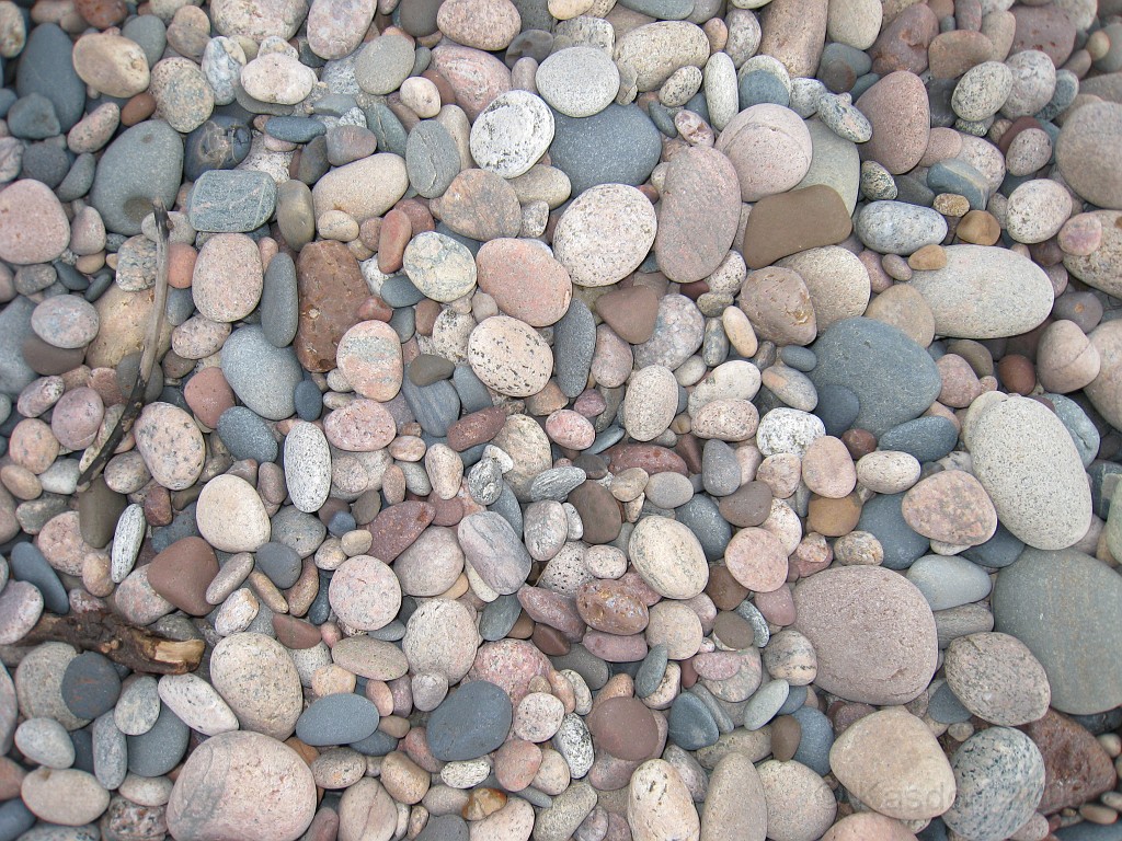 Mackinaw Island Area May 2008 1327.jpg - May 24 2008 a trip to Mackinac City for a 5 M race and a visit to Mackinac Island. A day to the UP, Paradise, Whitefish Point and Tahquamen Falls. This was followed by trips to Petoskey and Charlevoix.